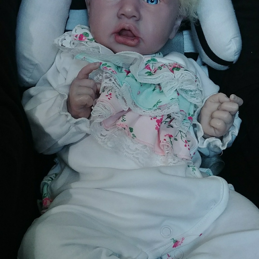 Beautiful 3Month Laura Ashley Sleeper